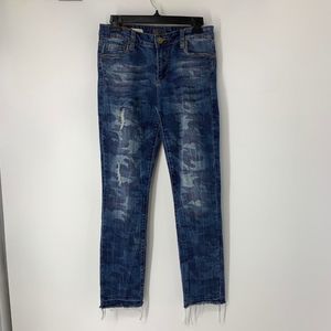 Women Kut From Cloth Sz 2 Reese Camo Jeans Raw Hem